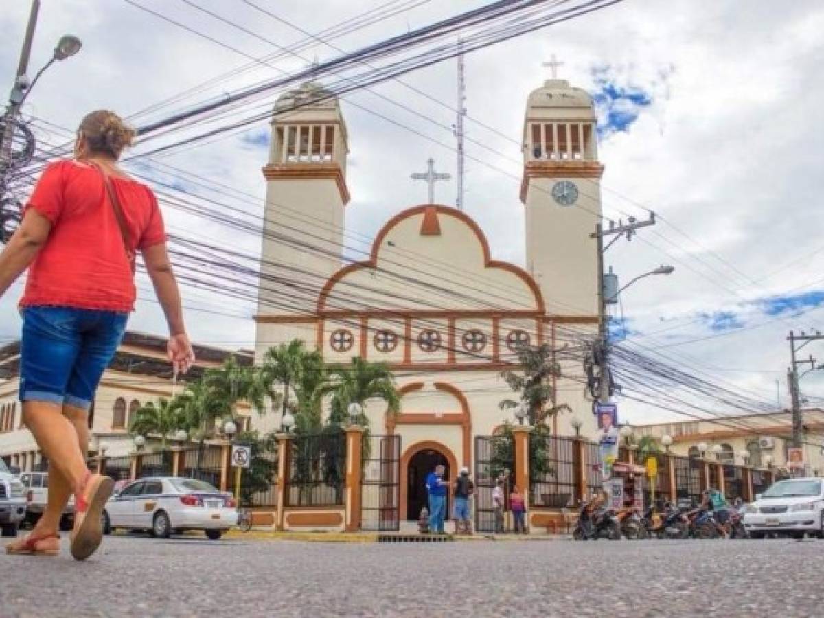 La Ceiba festeja 144 años sumida en su peor crisis