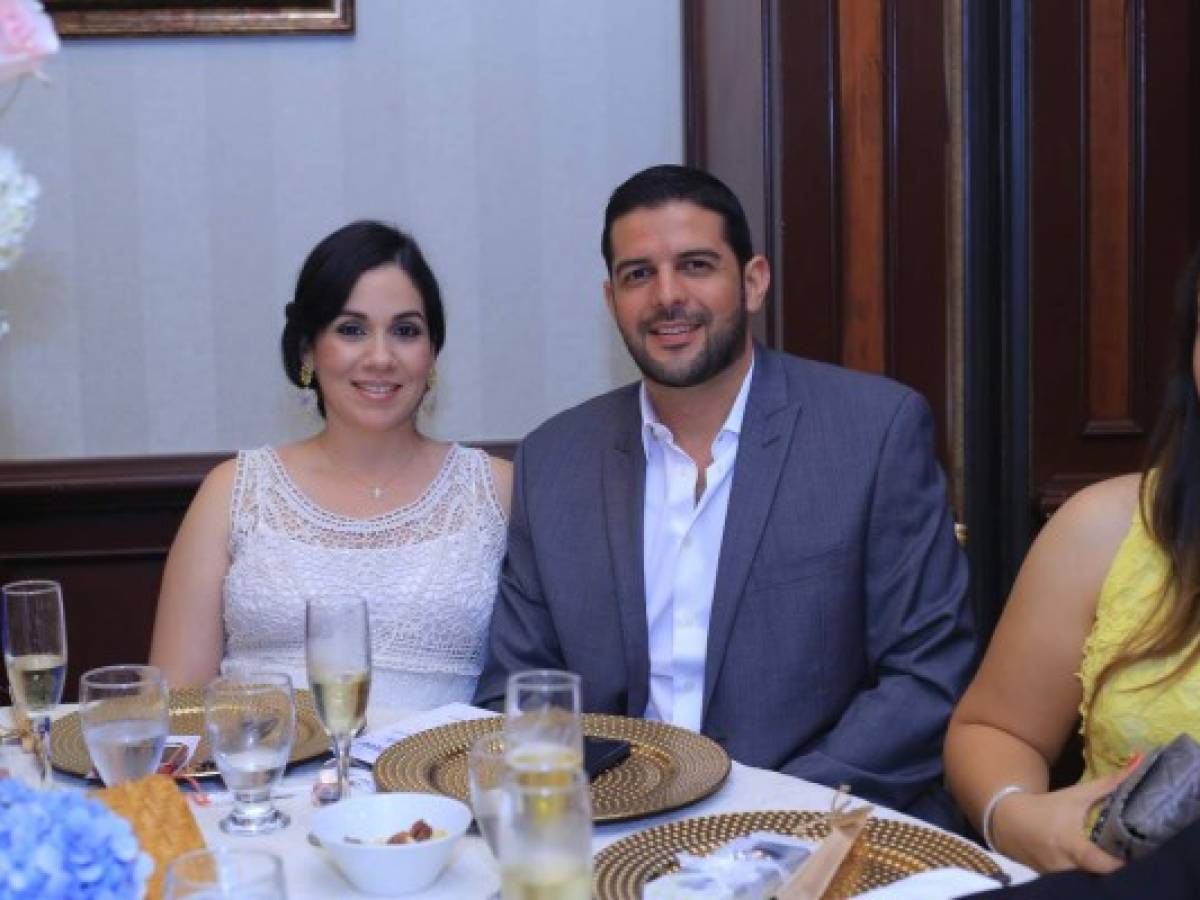 La boda de Gustavo Borjas y Sonia Aguilar