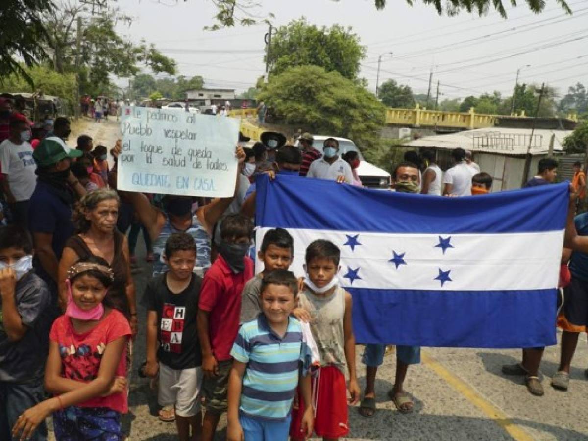 Hondureños claman por comida, mientras el Gobierno les pide paciencia y cumplir cuarentena