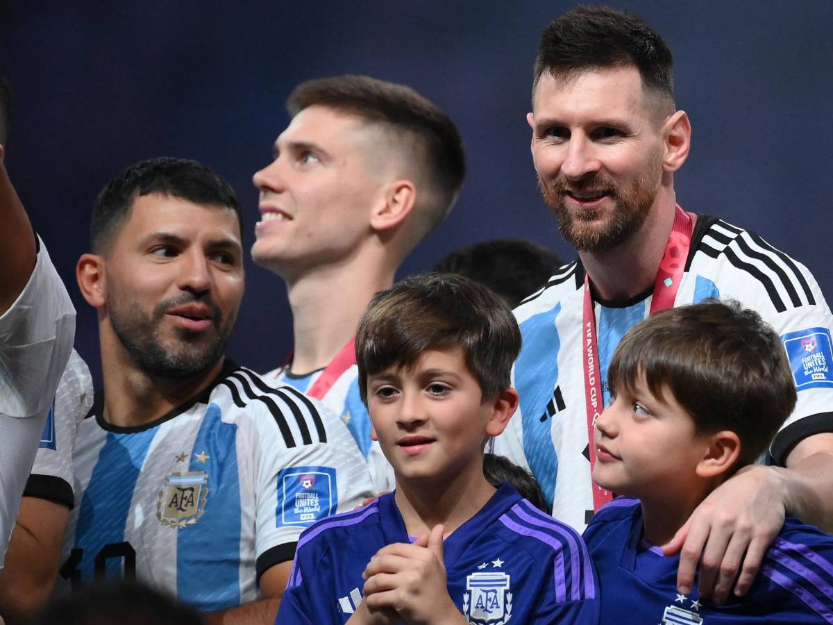 Kun Agüero apostó por Messi en el Mundial y ganó un dineral