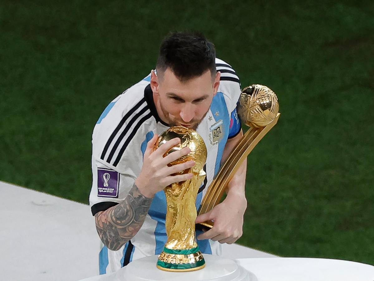 Lionel Messi fue galardonado como el Mejor Jugador del Mundial.
