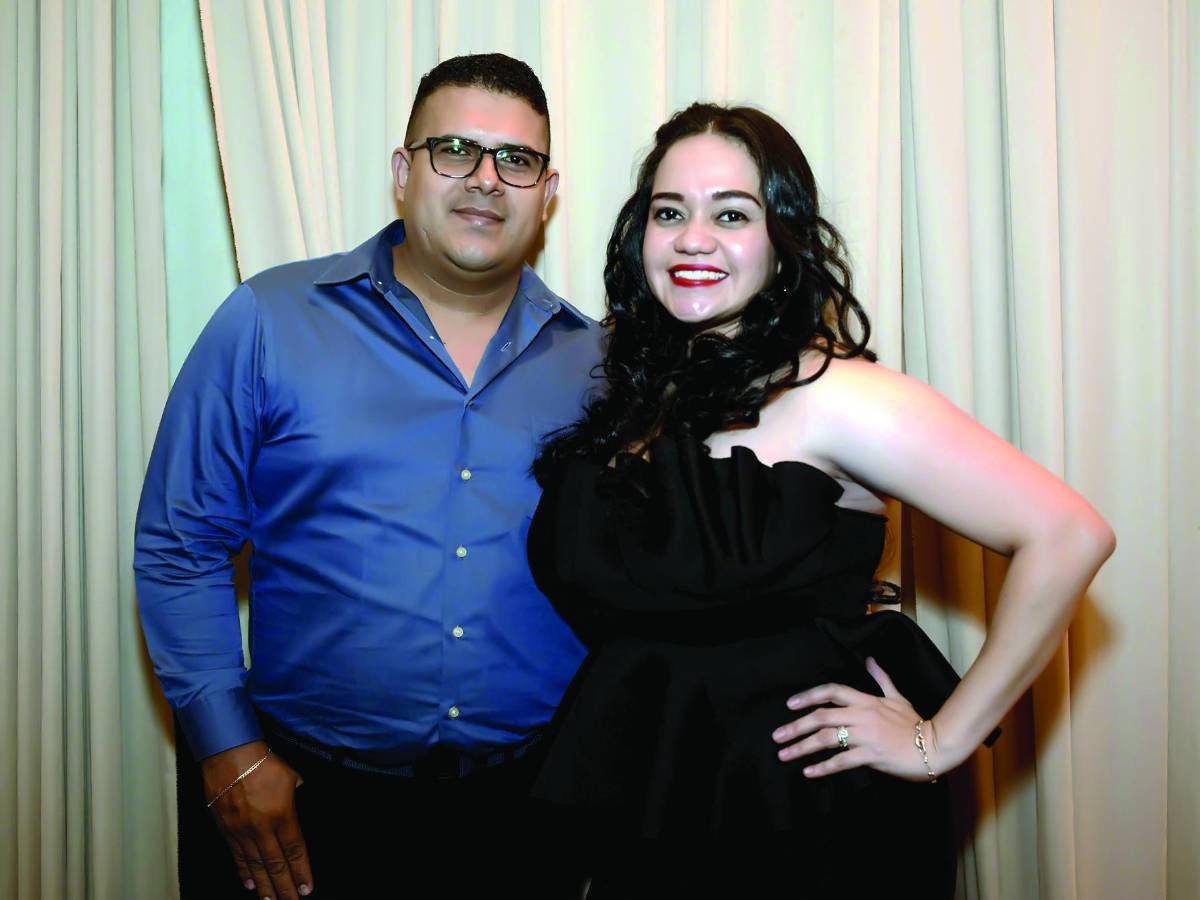 Edwin y Merari contraen matrimonio civil rodeados de amor