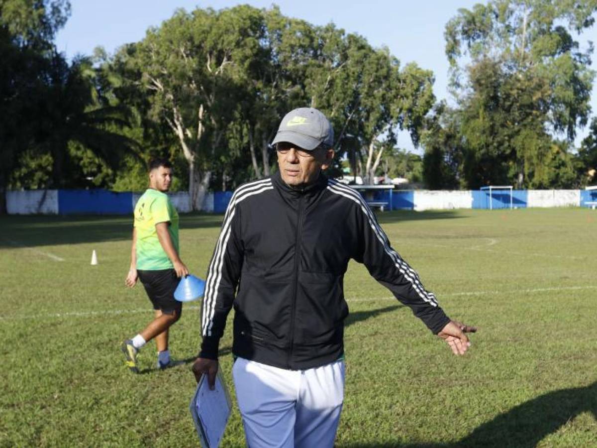 Salomón Nazar dirigirá por primera vez a un equipo grande en el fútbol hondureño.
