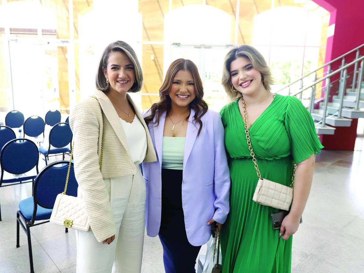 Stereo Mass 98.5 FM celebra su 20 aniversario