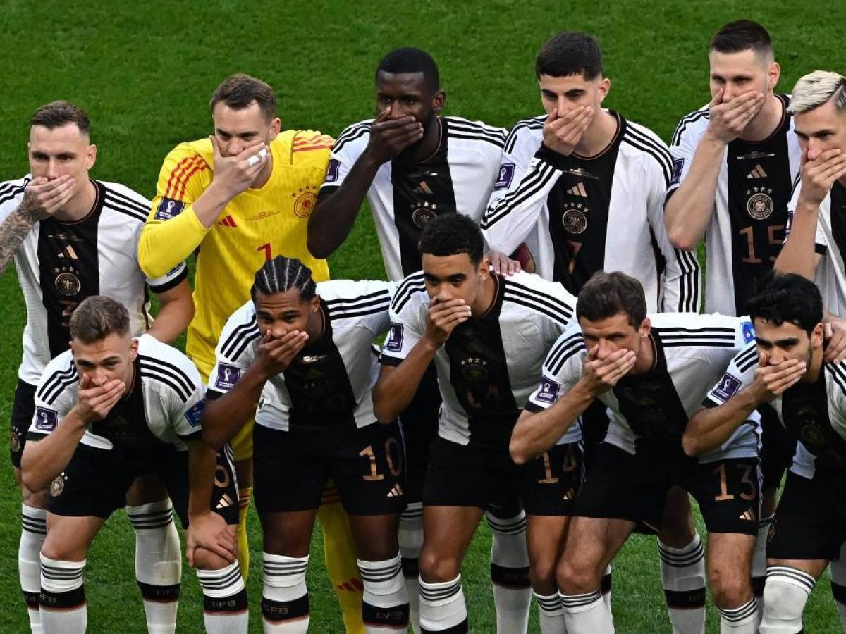 Alemania y su gesto en forma de portesta en el Mundial.