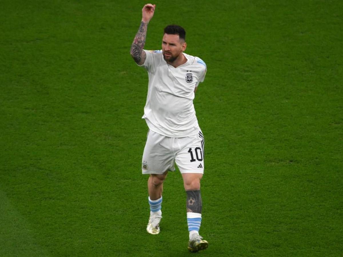 Lionel Messi en los ejercicios de calentamiento.