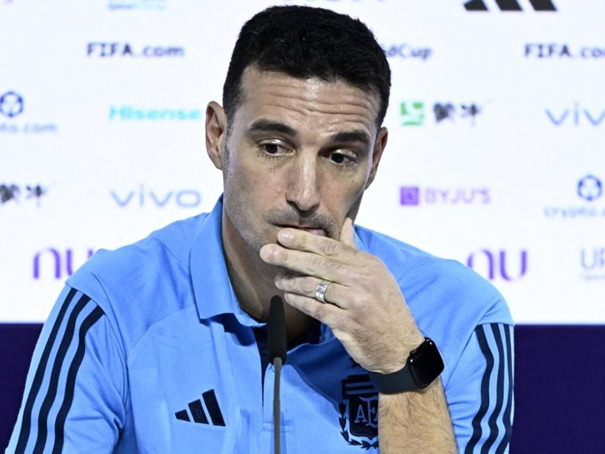 Scaloni durante la rueda de prensa de este lunes de cara al duelo del martes entre Argentina vs Croacia.
