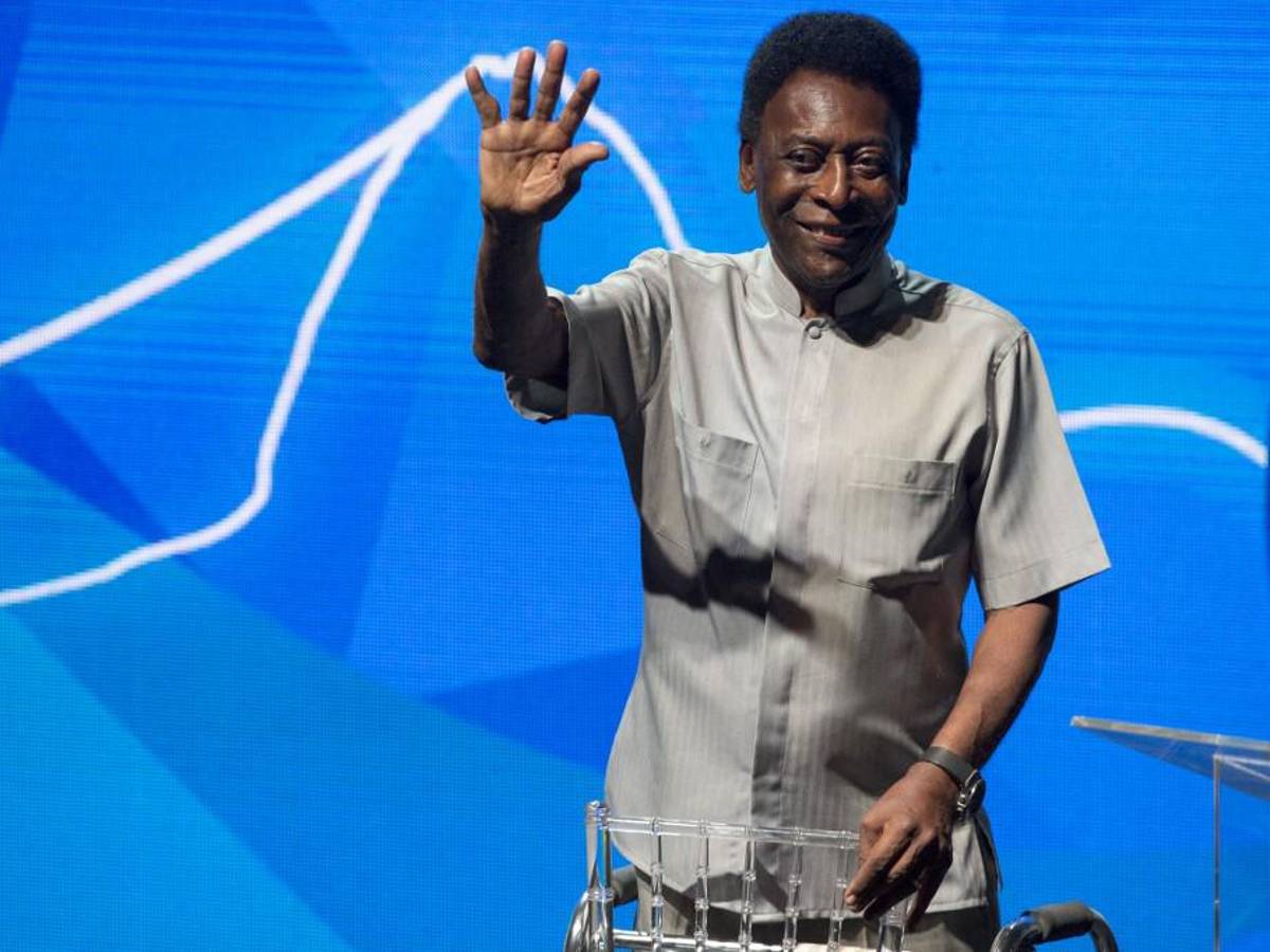 El exgoleador brasileño Pelé murió a los 82 años de edad.