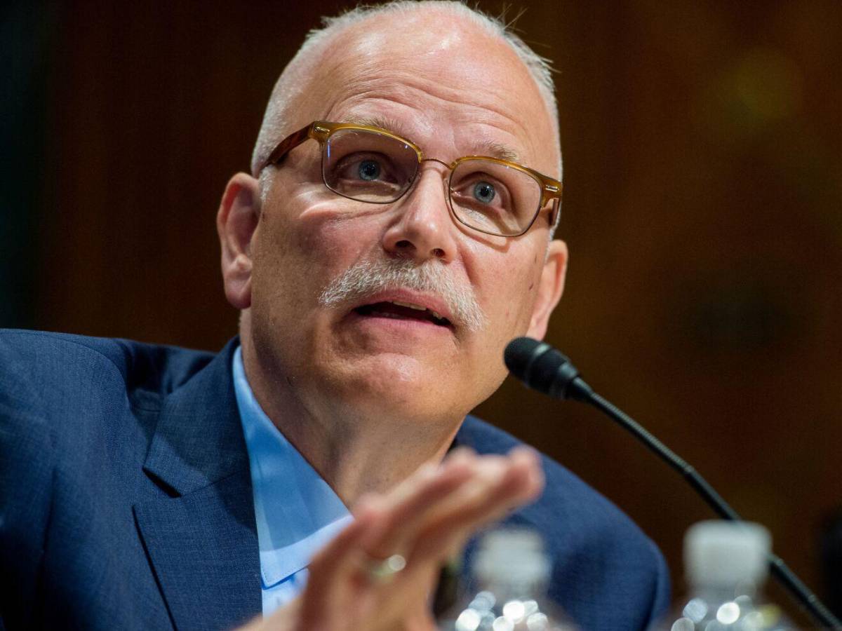 Renuncia a su cargo el máximo responsable de la frontera sur de EEUU