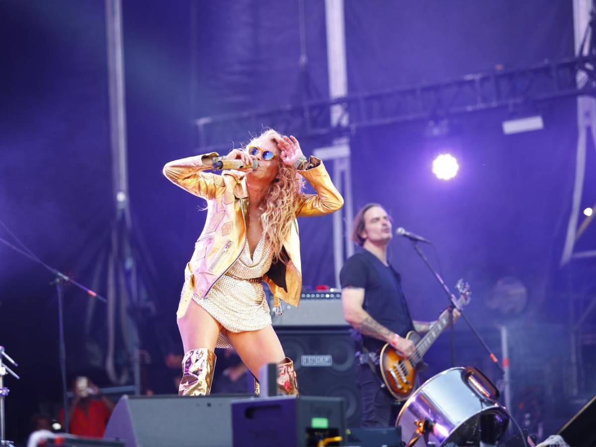 VIRAL: Paulina Rubio dio un concierto en Costa Rica, regalaron entradas y poca gente asistió