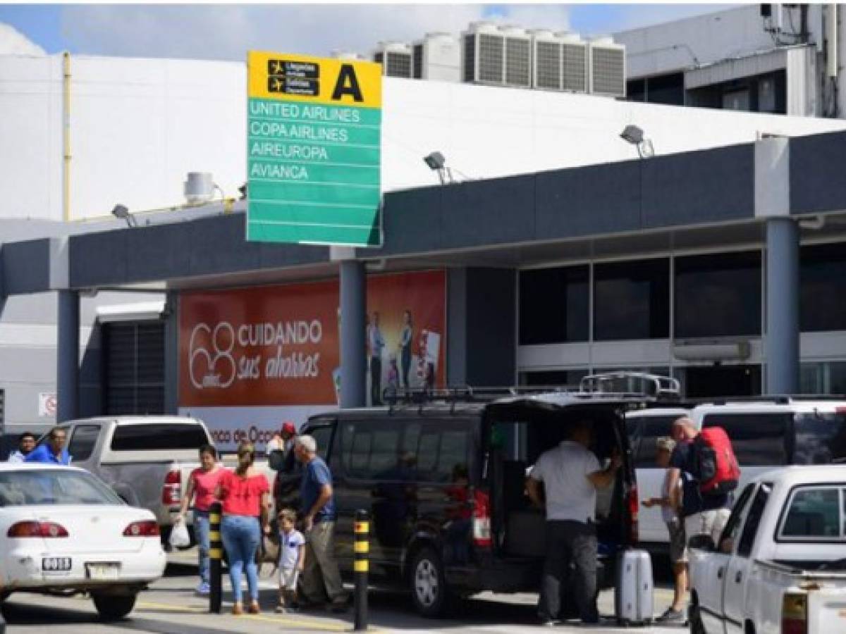Cohep presenta propuesta para manejo de los aeropuertos de Honduras