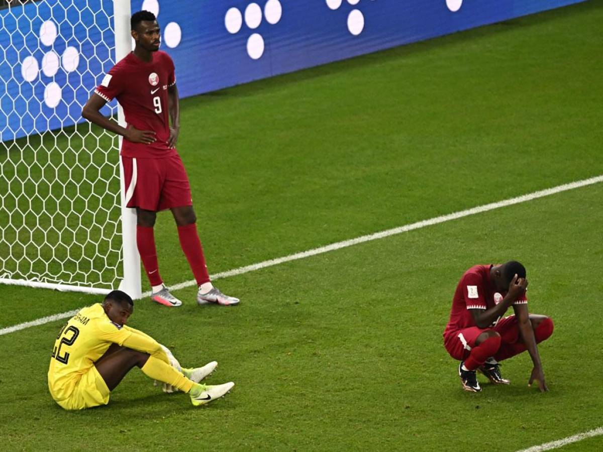 La selección qatarí sumó su segunda derrota de la cita mundialista.