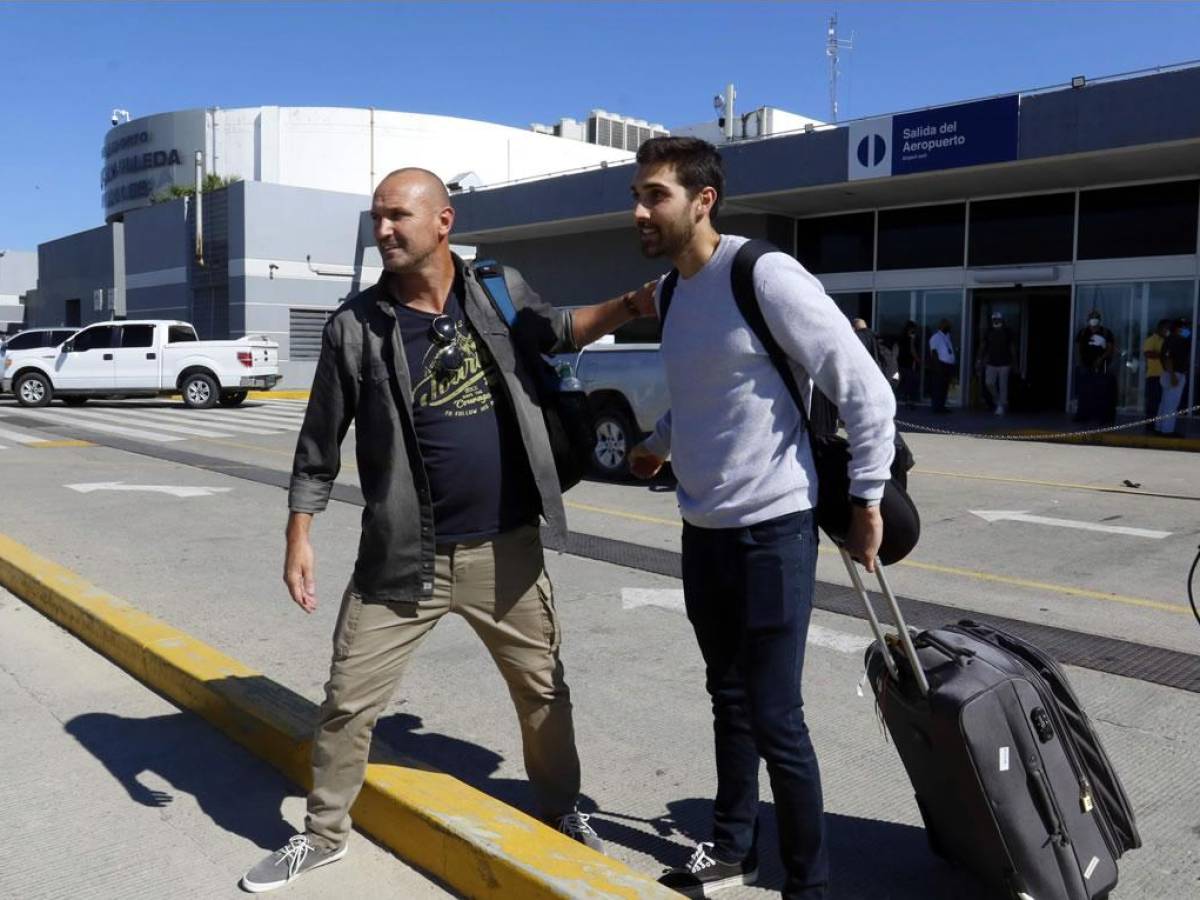 ‘Palomo‘ Rodríguez llegó acompañado de un miembro de su staff técnico.