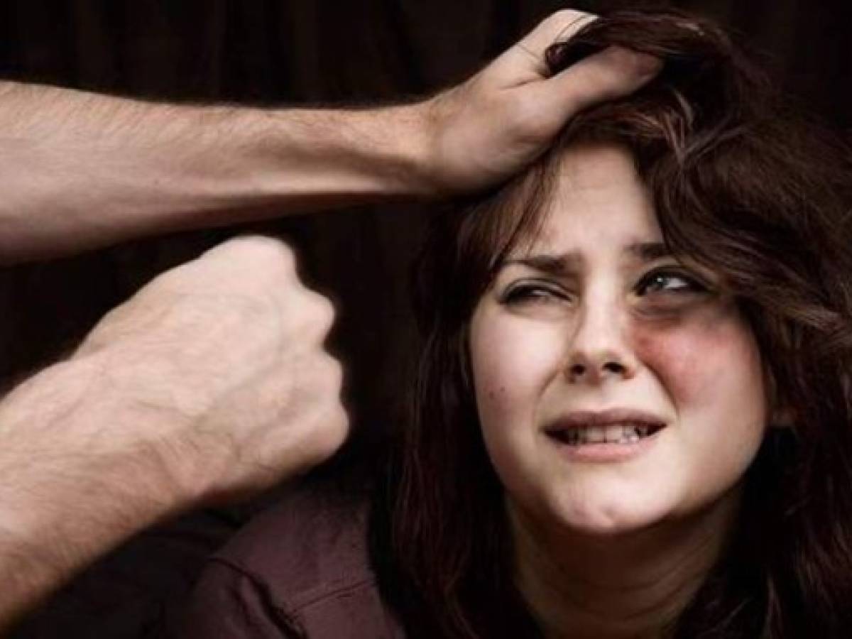 Insólito: Mujer maltratada debe indemnizar a su marido