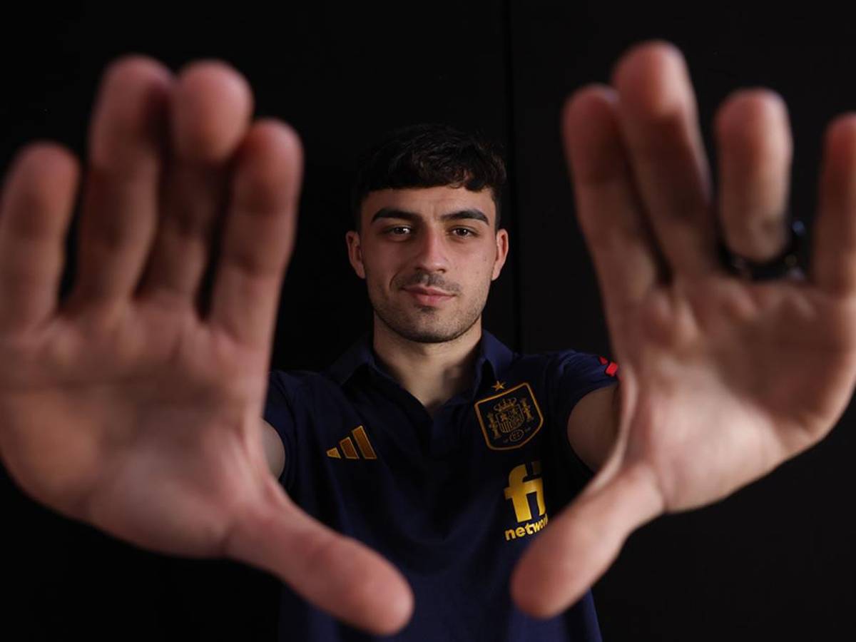 Pedri nombra el rival que le gustaría enfrentar en una final del Mundial y lamenta la baja de Benzema