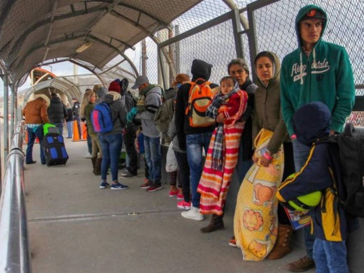 ONU: trabas a migrantes en México bloquean a 35,000 solicitantes asilo