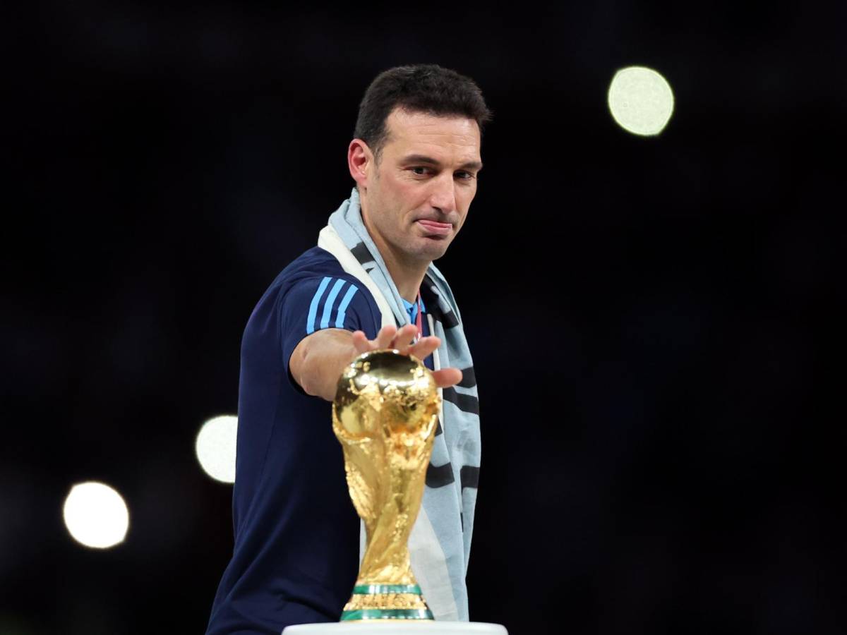 Lionel Scaloni le dio a la Argentina la tercera Copa del Mundo.