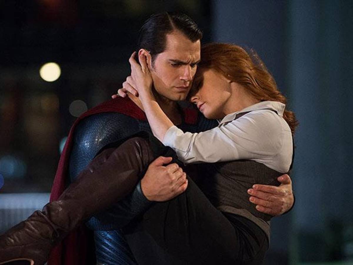 Hasta el momento, Henry Cavill no se ha pronunciado sobre si le gustaría que su compañera retome el papel de Lois Lane.