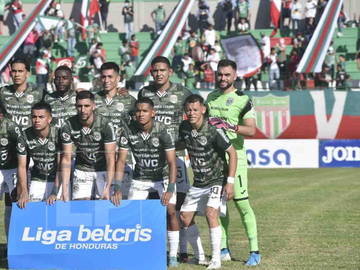 El 11 titular del Marathón que goleó a los Potros del Olancho FC.