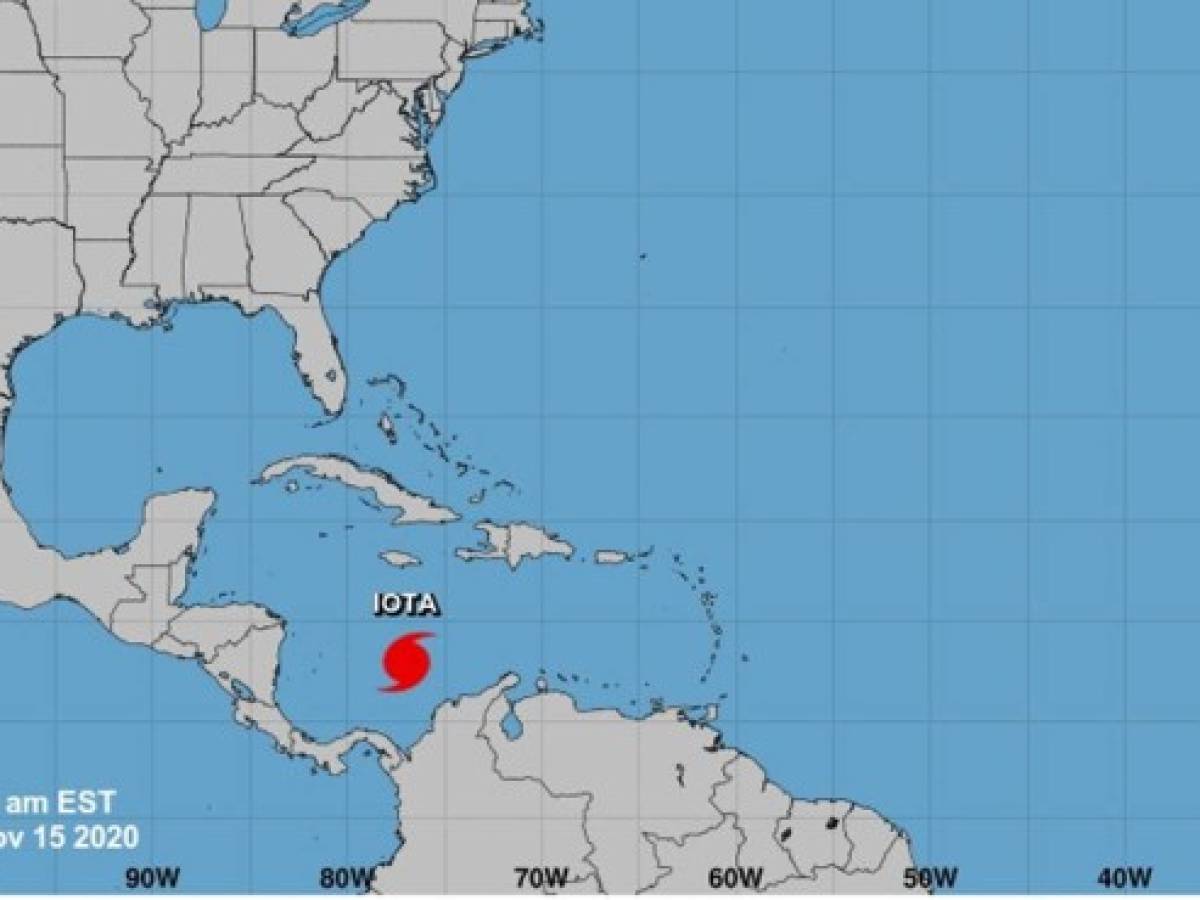 Iota ya es huracán y sigue acercándose a Honduras y Nicaragua