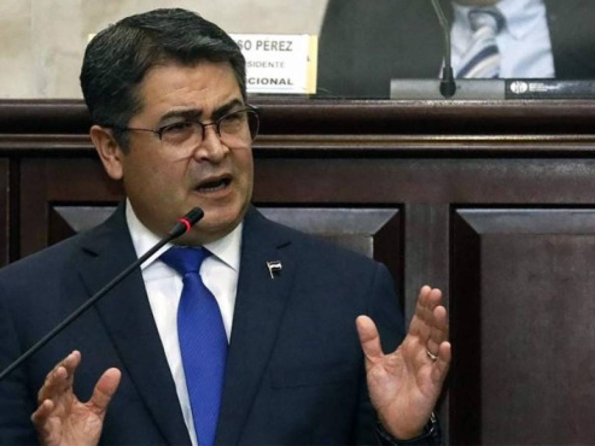 Presidente de Honduras asegura que narcos dan 'falso testimonio' en su contra