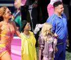 La FIFA convirtió por primera vez el descanso de una final de un Mundial en una gran fiesta musical al estilo del Super Bowl estadounidense.