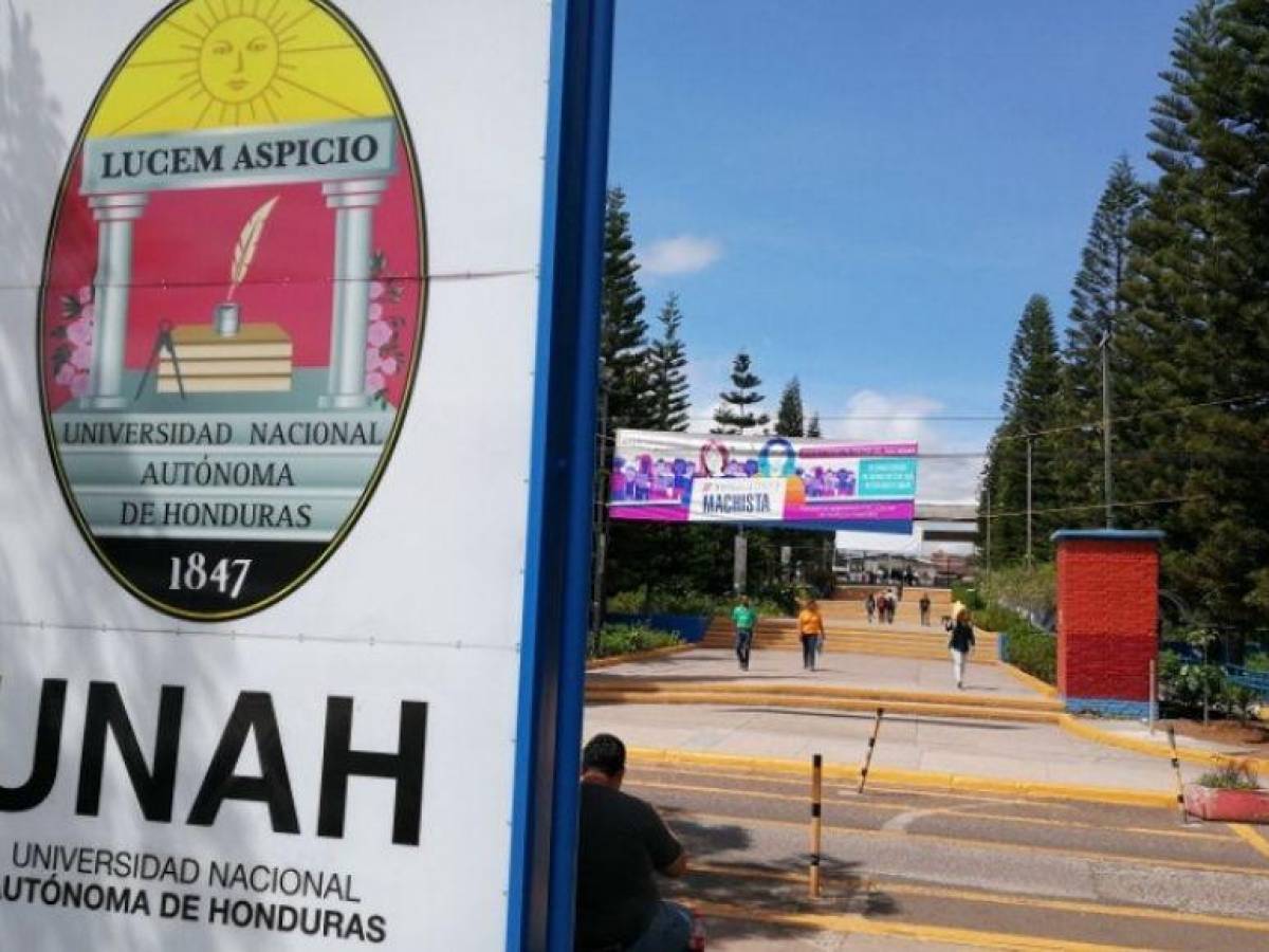 Docentes por hora de la Unah protestan por falta de pago del Primer Período Académico 2022