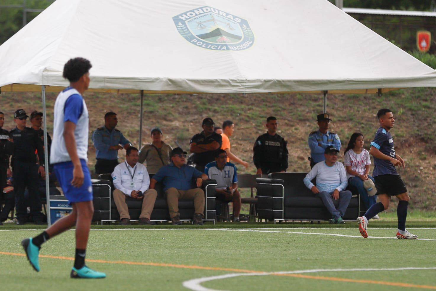 $!A juzgar por declaraciones de los actores involucrados en el proceso, la Policía Nacional adquirió la categoría del Sabá FC y no se trató de una cesión o donación.