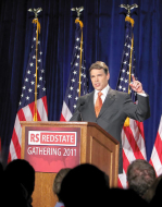 Rick Perry, gobernador de Texas, lanza precandidatura de EUA