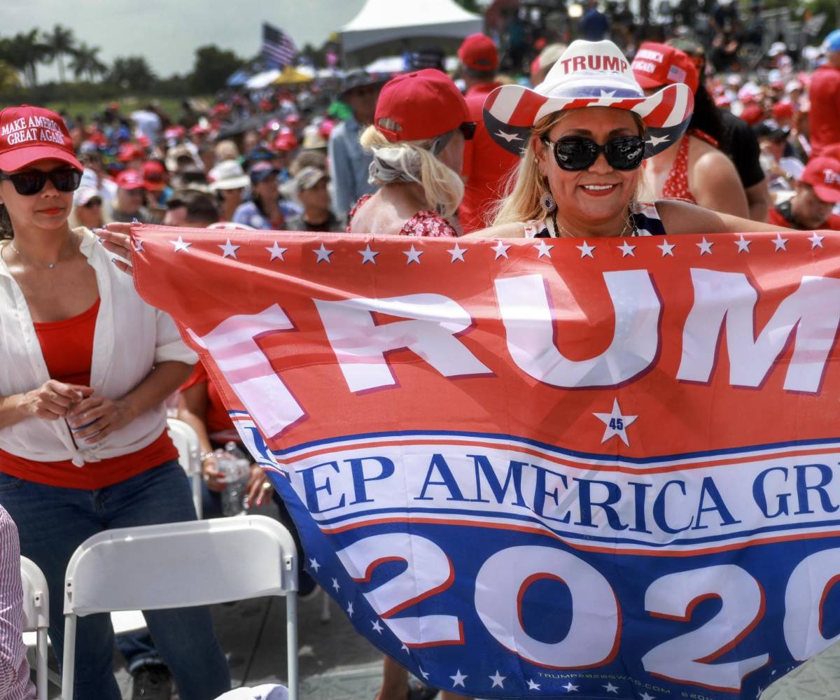 Demócratas alertan sobre el “extremo” Proyecto 2025 si Trump gana la presidencia