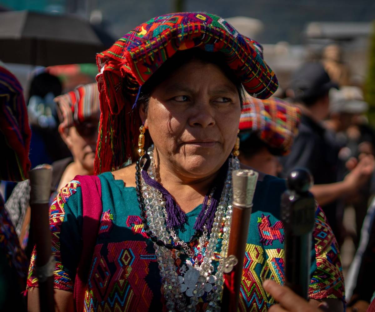 La alcaldesa indígena de Chajul, Engracia Reina Mendoza, en marzo de 2026 durante su participación en la marcha conmemorativa del día internacional de la mujer, en las calles de Nebaj. Foto: Nathalie Quan.