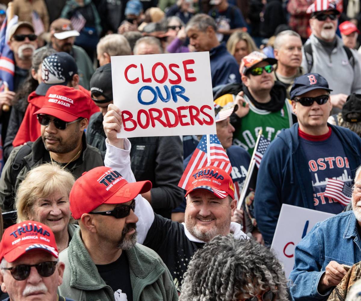 Política migratoria recomendada para Trump es un “plan para el caos”, según críticos