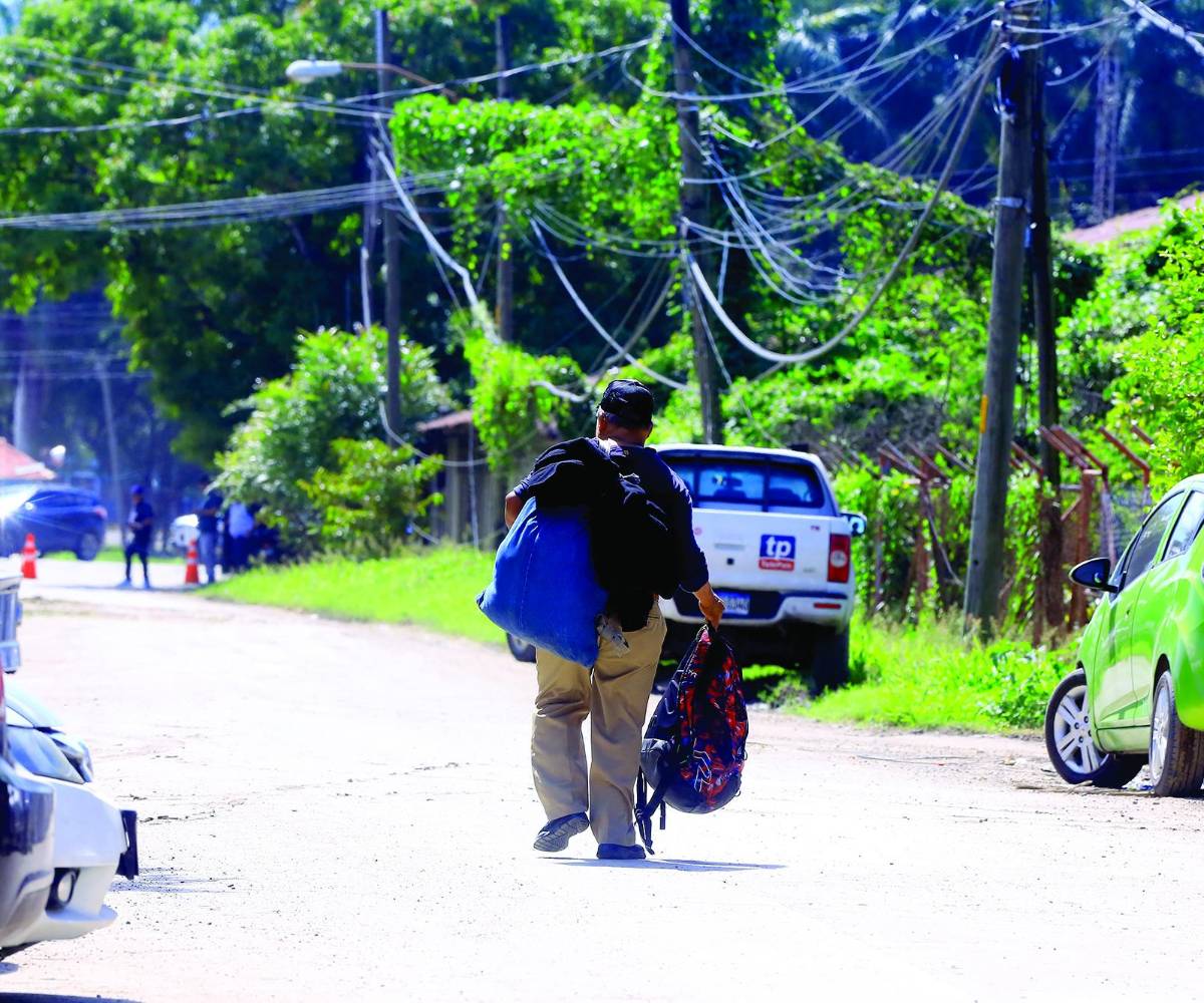 Ayer llegaron 158 connacionales despachados desde México.