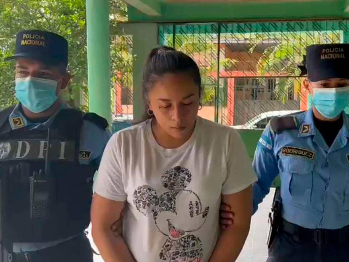 Apresan en Villanueva a mujer sindicada como sicaria de la Pandilla 18