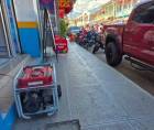 Los comerciantes locales reportan severas pérdidas económicas y altos costos extras para mantener a flote sus negocios en las principales ciudades del litoral atlántico.