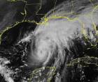 Huracán Isaías amenaza el sur de EE UU, donde residen miles de hondureños.