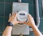 Para garantizar la sostenibilidad operativa y financiera de la Empresa Nacional de Energía Eléctrica (Enee) mediante el cumplimiento oportuno de las obligaciones derivadas del subsidio eléctrico, el Gobierno determinó focalizar el beneficio en familias en pobreza extrema, objetivo original de la iniciativa.