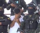 Las autoridades policiales capturaron a 14 personas durante 19 allanamientos simultáneos ejecutados este domingo en diferentes sectores de Tegucigalpa. Entre los detenidos figura un futbolista hondureño con pasado en la Liga Nacional de Honduras.