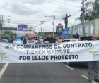 Médicos protestando en Tegucigalpa por falta de pago y despidos.