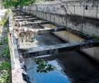 Los canales y quebradas que cruzan la ciudad deben ser constantemente monitoreados y muchos deberían estar embaulados ya; el Plan Maestro de Desarrollo Municipal es la guía.