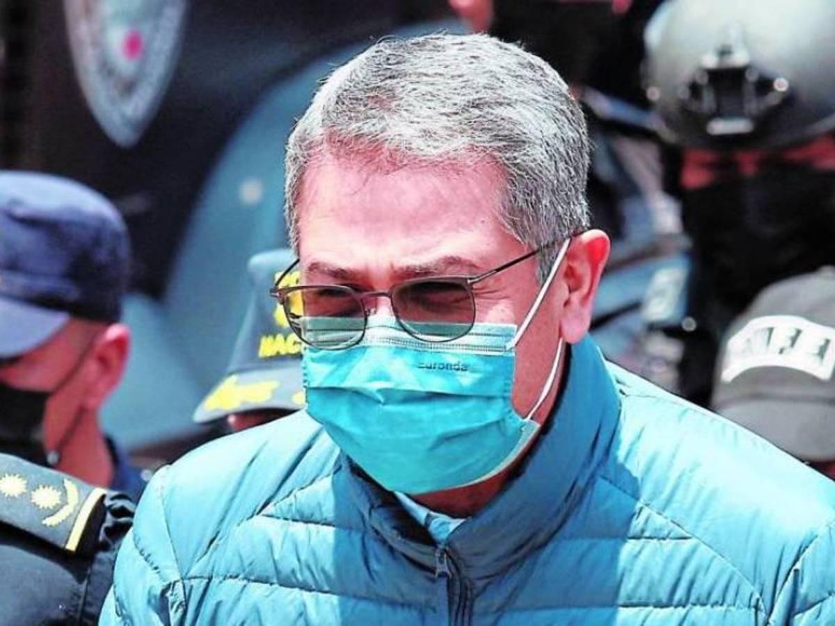 “No hay ni una prueba contra Juan Orlando Hernández”, dice su defensa