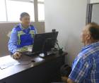 La licencia de conducir es uno de los trámites con mayor demanda en Honduras. A diario, las oficinas encargadas pueden recibir a más de 400 conductores, algunos que solicitan el documento por primera vez y otros que realizan su renovación.