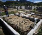 La Secretaría de Vivienda y Asentamientos Humanos (Seviah) presentó una propuesta de subsidios para ampliar el acceso a la vivienda de interés social, especialmente entre las familias de menores ingresos. El plan, incluido en el <b>Plan Nacional para la Inclusión Financiera en Vivienda 2026-2030</b>, plantea otorgar bonos de hasta L82,500 y subsidios mensuales durante los primeros 10 años del financiamiento, con el propósito de reducir las cuotas y facilitar la compra de una vivienda propia.