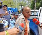 Manuel de Jesús del Cid Cruz tras ser capturado por las autoridades policiales en Jutiapa, Atlántida.