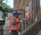 El sector construcción genera más de 300 mil empleos en Honduras.