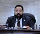 Luis Redondo, expresidente del Congreso Nacional, enfrenta una orden de captura y las autoridades hondureñas coordinan con Interpol su localización internacional.