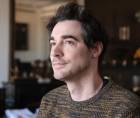 El actor francés Arnaud Denis, conocido por algunos importantes papeles en el teatro, murió este martes tras recibir la eutanasia en Bélgica, donde acudió tras años de sufrimiento que él atribuía a una prótesis que le fue implantada a finales de 2023.