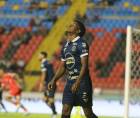 Motagua sufrió su primera derrota del campeonato por parte del Estrella Roja. FOTO David Romero.