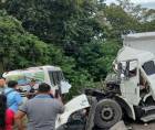 Un muerto y al menos 15 personas heridas dejó un accidente de tránsito registrado la mañana de este jueves 8 de octubre en la carretera CA-13, a la altura de la aldea Guaymitas, en El Progreso, Yoro.