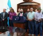 El expresidente del Congreso, Luis Redondo, es acusado de cuatro delitos por actuaciones al frente de la Comisión Permanente.